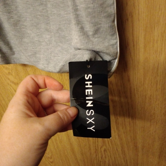 NWT SheIn extra small size 2 spaghetti strap dress - Picture 2 of 3